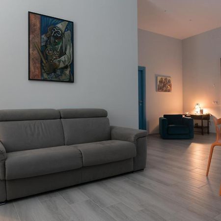 The Luxury Erica'S Apartment 나폴리 외부 사진